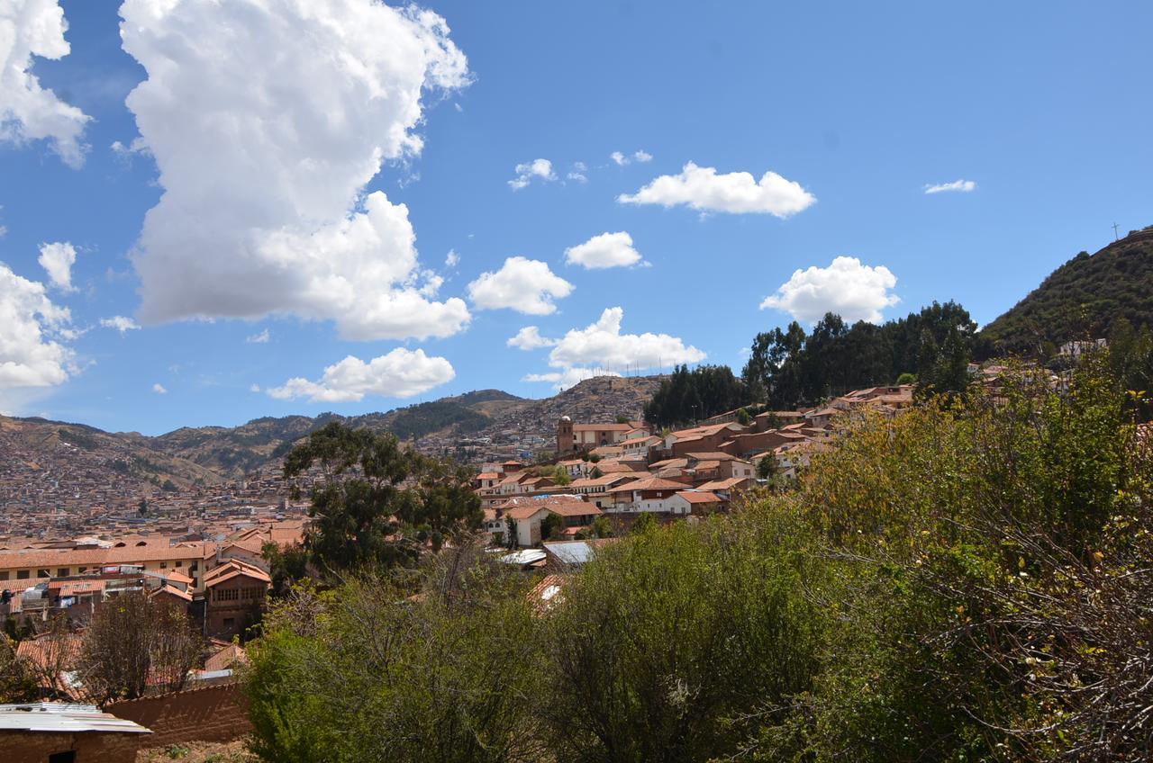 Hostal Madre Tierra Cuzco Exterior photo